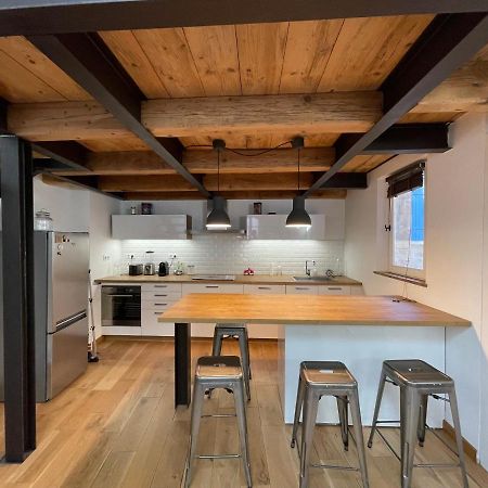 Ferienwohnung Duplex Avec Vue Sur Les Arenes Arles Exterior foto