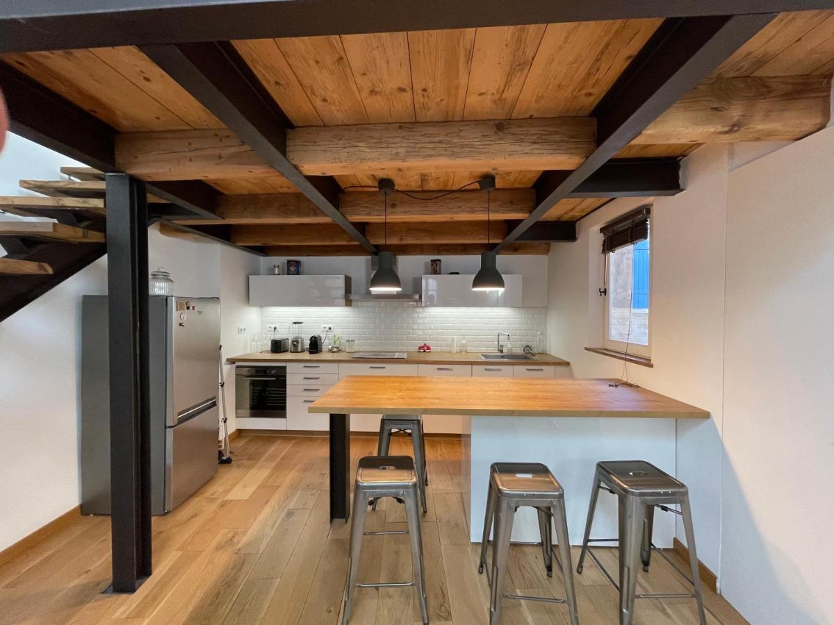 Ferienwohnung Duplex Avec Vue Sur Les Arenes Arles Exterior foto